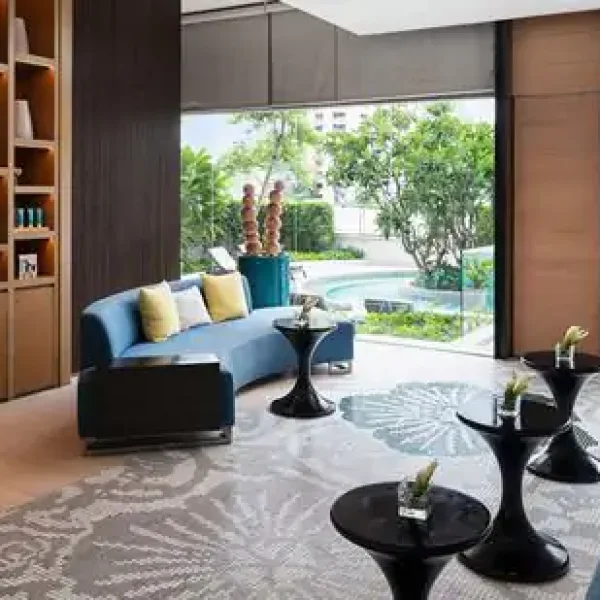 breeze-spa-reception-lounge