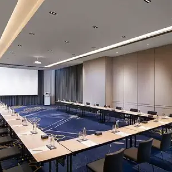 burirom_u-shape-set-up