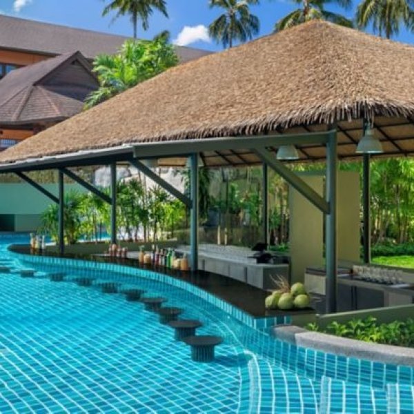 imgi_49_cy-hktcp-below-23-pool-bar-30935_Wide-Hor