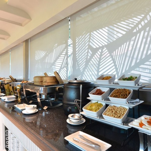 imgi_96_Pratunam-Restaurant_(6am_to_10pm)-on_F_Floor-2