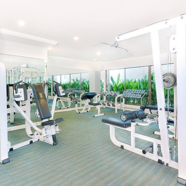 pratunam-fitness_club_(6am_to_10pm)-on_f_floor-1